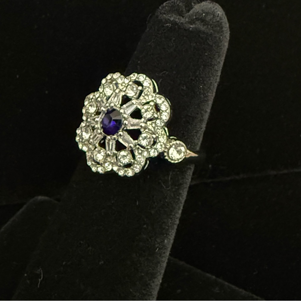Buckley London Size 6 Silver and Blue Floral Starburst Cocktail Ring